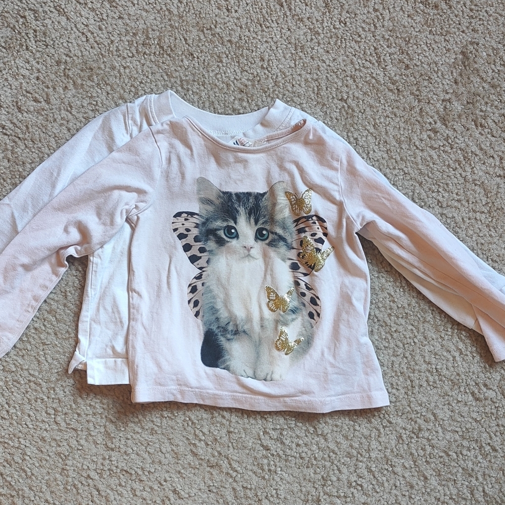 H&M White Long Sleeve Tee with Cat and Butterfly Print